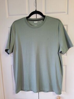 099 DKNY Men's Essential Crewneck T-Shirt Sage Green Size M
